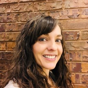 Meet your Posher, Holly